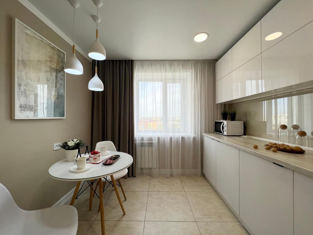Luxury Apartments Pavlodar Bagian luar foto